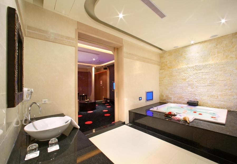 Amain Boutique Motel - Tucheng 217 Exterior foto